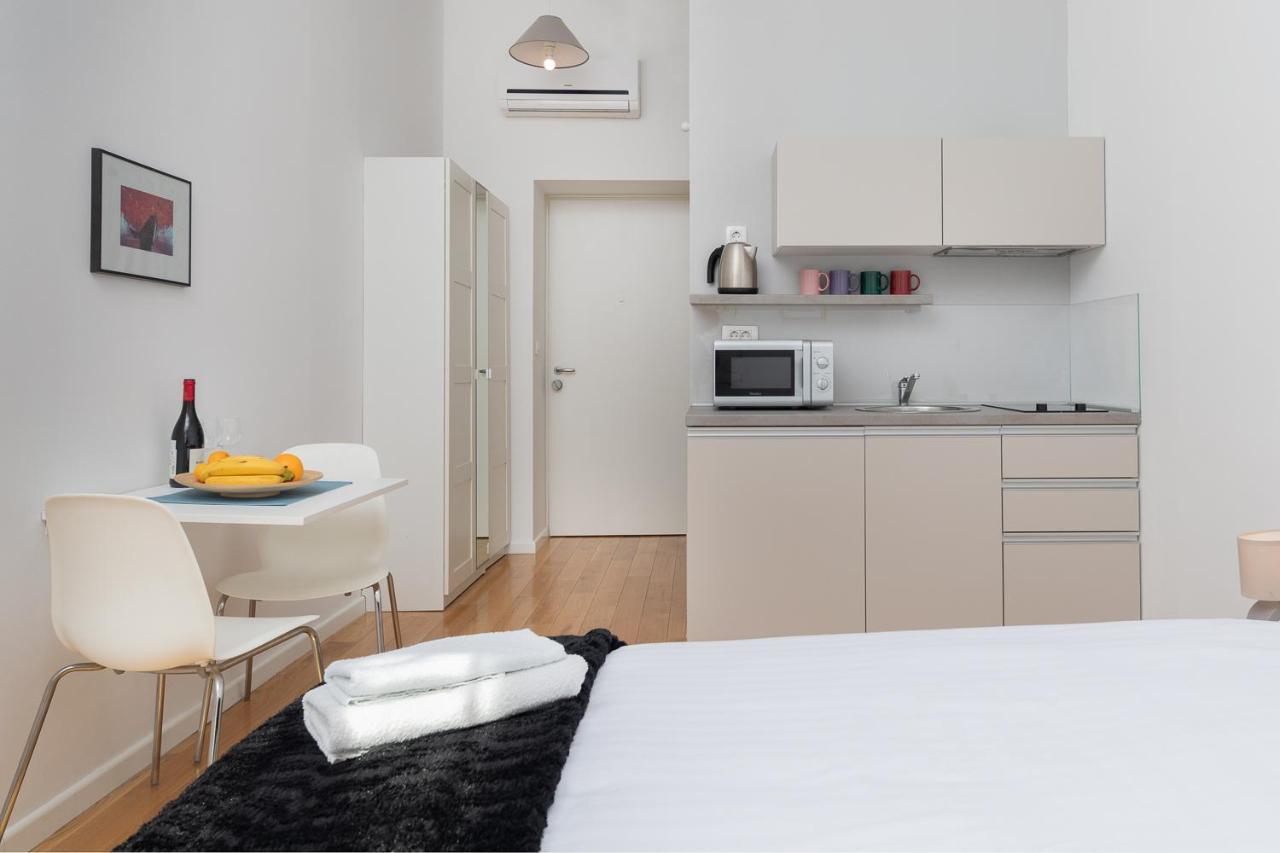 Modern Studio Near Park Zrinjevac And Main Square Zagreb Exterior foto